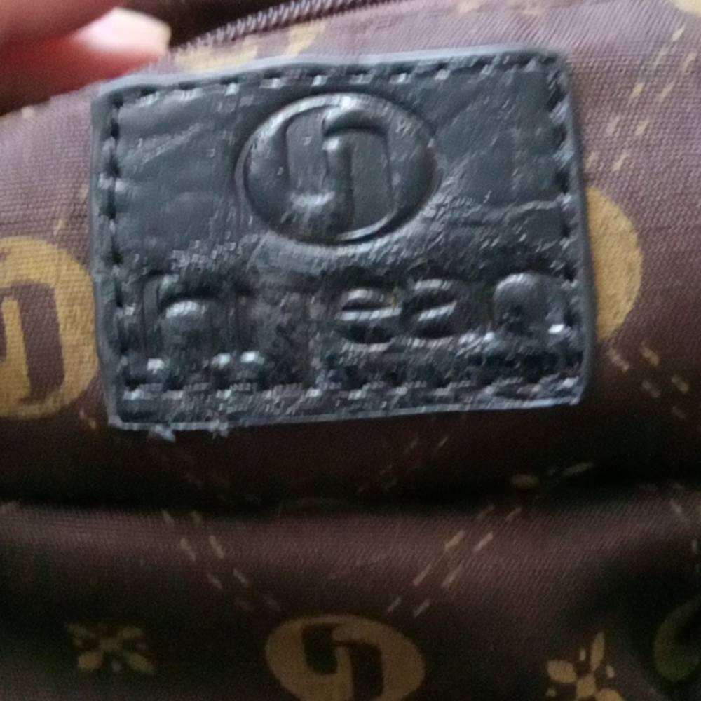 Purse - Picture 3 of 3